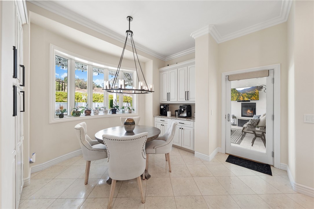 36736 Pauba Road Temecula, CA 92592 - Photo 19 of 71 Gallery Image 19