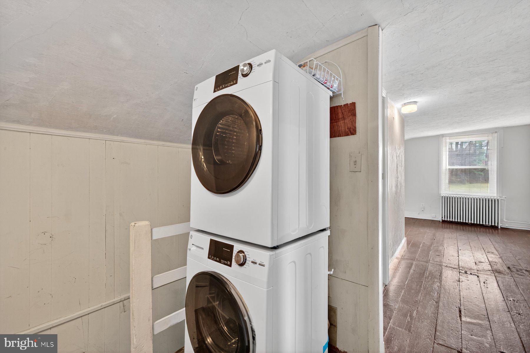 16306 Trenton Road Upperco, MD 21155 - Photo 31 of 55 a utility room with dryer and washer