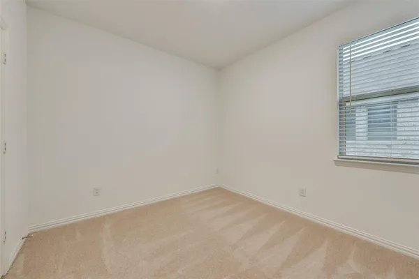 $2,395 | 917 Dustwood Drive, Fort Worth, TX 76052