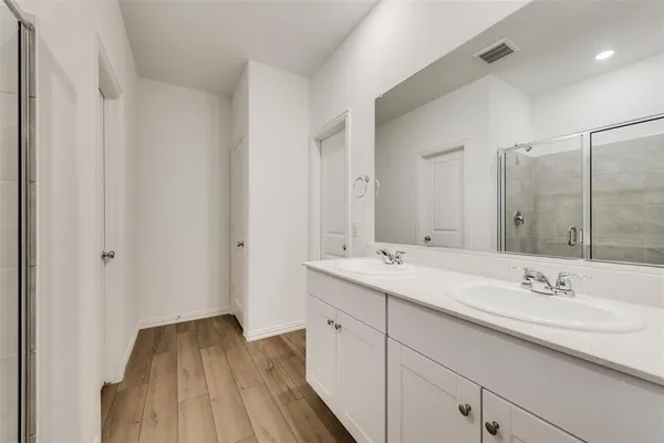 $2,395 | 917 Dustwood Drive, Fort Worth, TX 76052