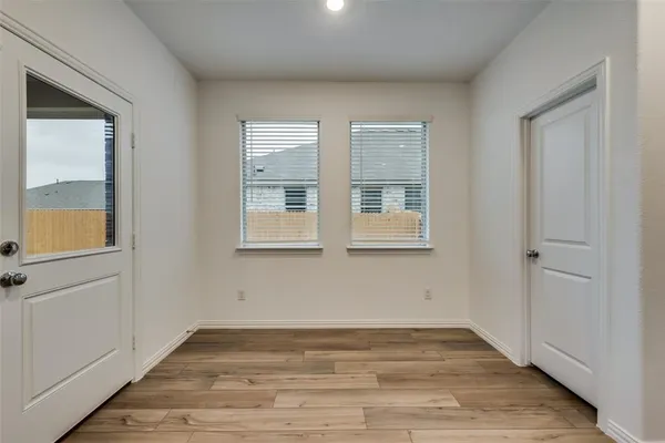 $2,395 | 917 Dustwood Drive, Fort Worth, TX 76052