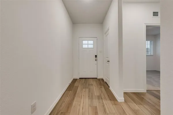 $2,395 | 917 Dustwood Drive, Fort Worth, TX 76052