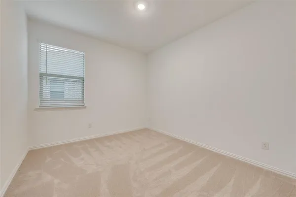 $2,395 | 917 Dustwood Drive, Fort Worth, TX 76052