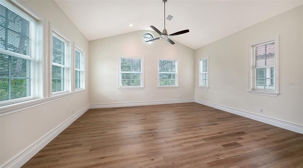 360 North Point Road Osprey, FL 34229 - Photo 18 of 49