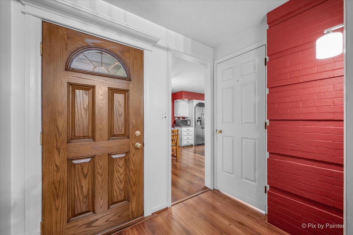 801 Ridgeland Street Fox River Grove, IL 60021 - Photo 16 of 44