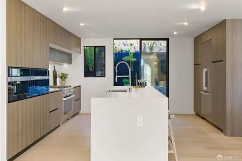 $2,488,000 | 131 Turquoise Way, San Francisco, CA 94131