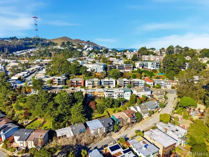 $2,488,000 | 131 Turquoise Way, San Francisco, CA 94131