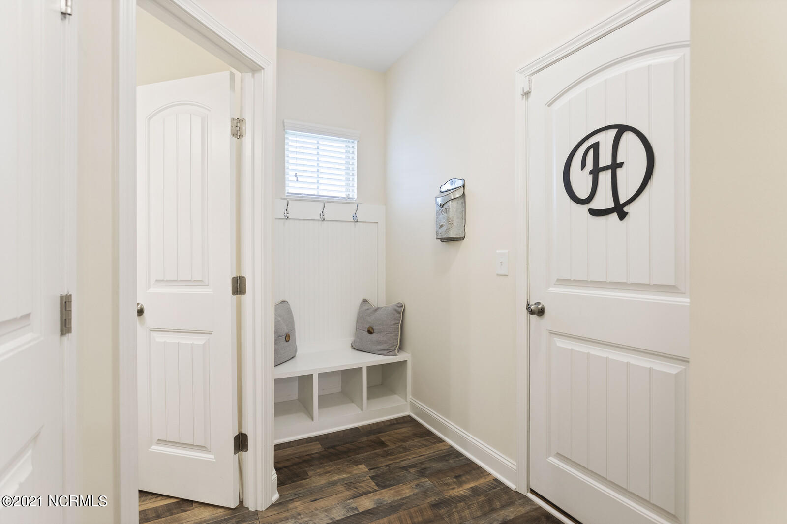 895 Heartwood Loop Road Leland, NC 28451 - Photo 9 of 21 Mudroom