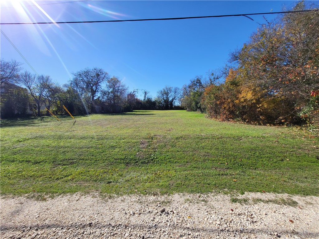 426 North Houston Street Lorena, TX 76655 - Photo 13 of 46