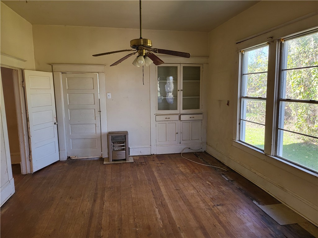 426 North Houston Street Lorena, TX 76655 - Photo 39 of 46