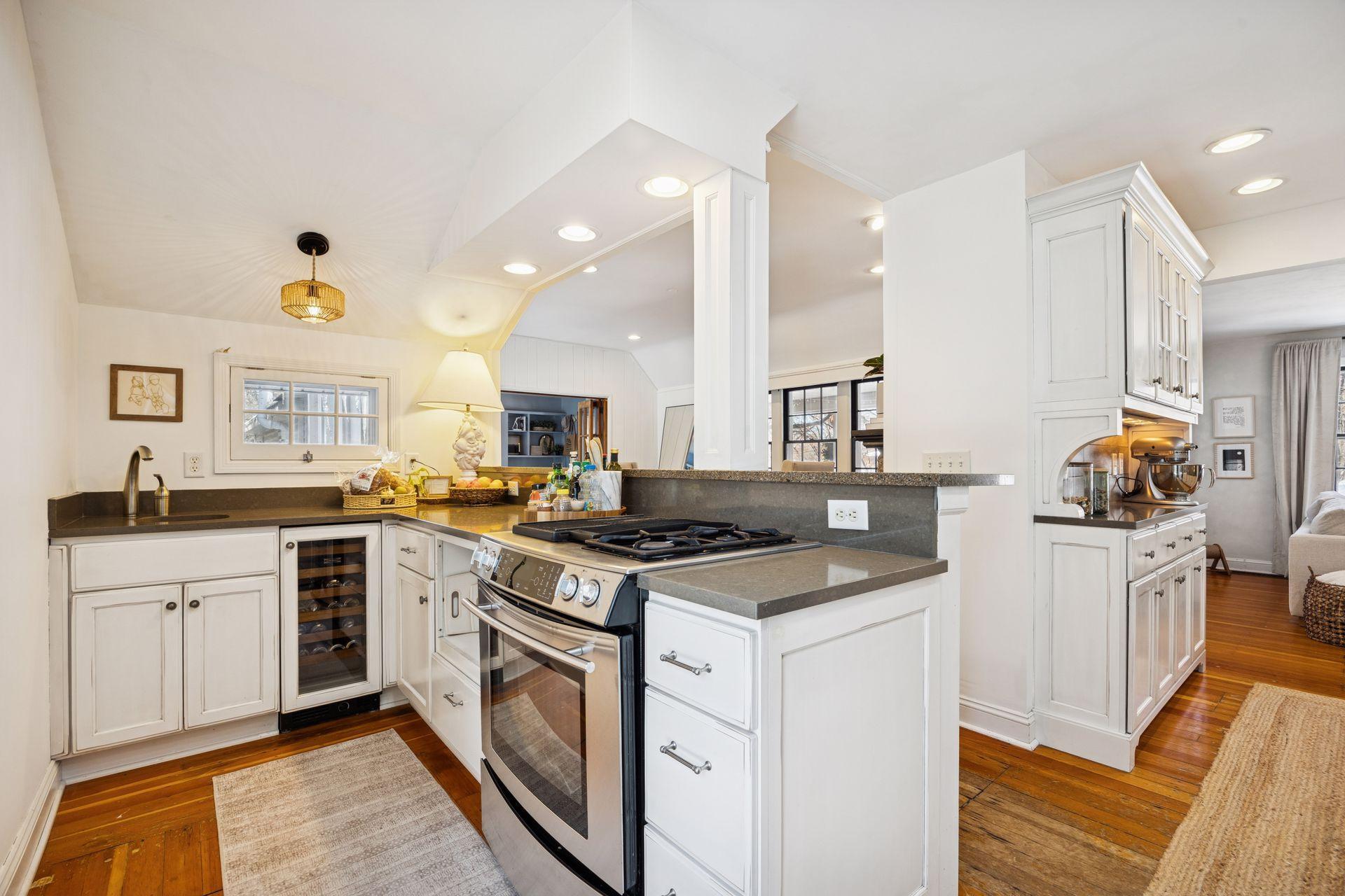 2840 Breezy Heights Road Wayzata, MN 55391 - Photo 24 of 56