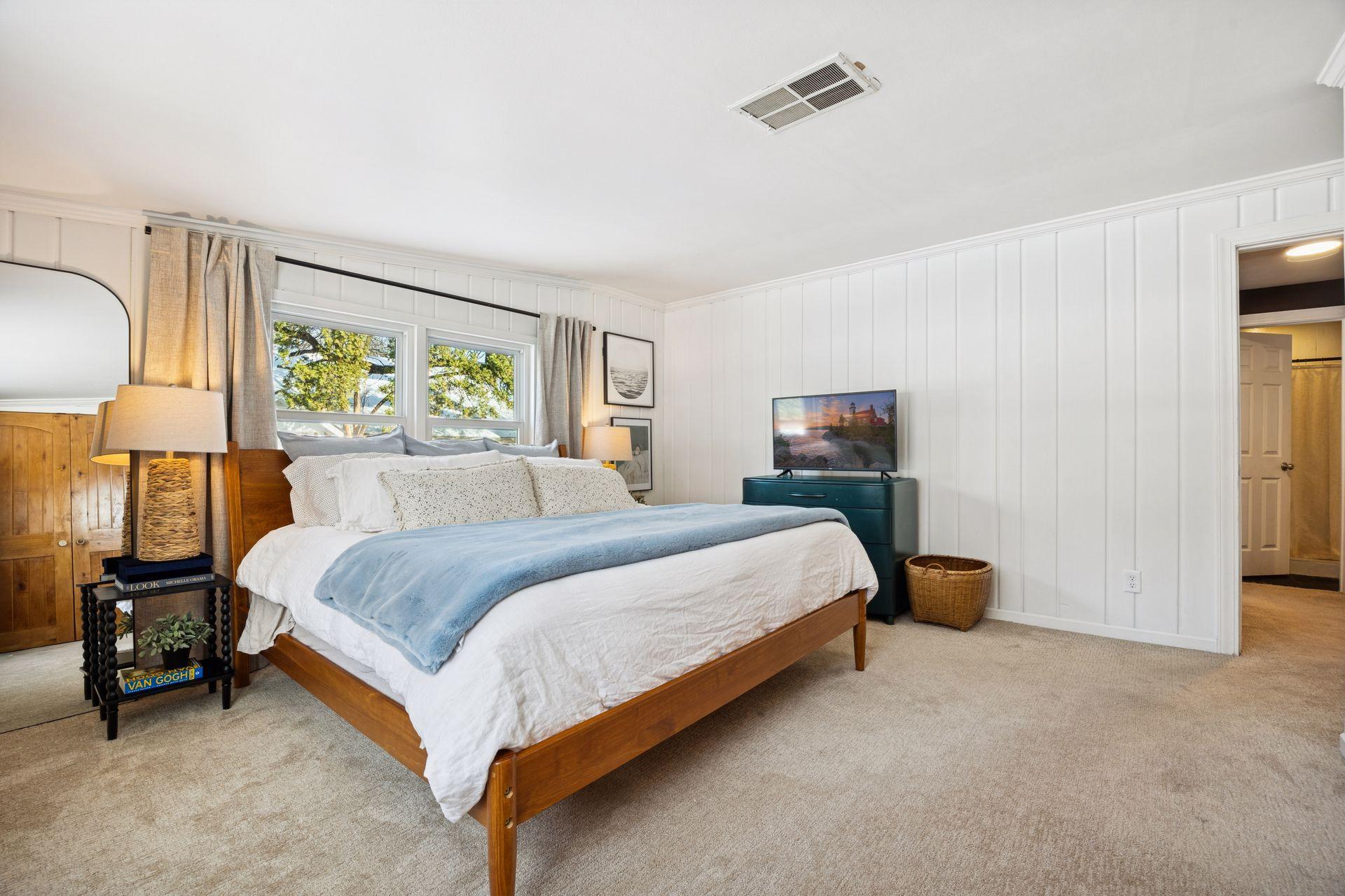 2840 Breezy Heights Road Wayzata, MN 55391 - Photo 31 of 56