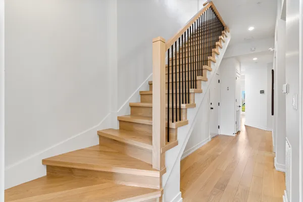 $899,000 | 1525 North Bosworth Avenue, Unit 3S, Chicago, IL 60642