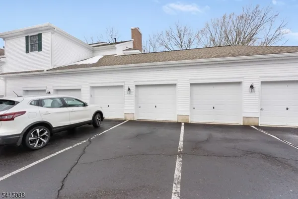 $460,000 | 58 Smithfield Court, Bernards, NJ 07920