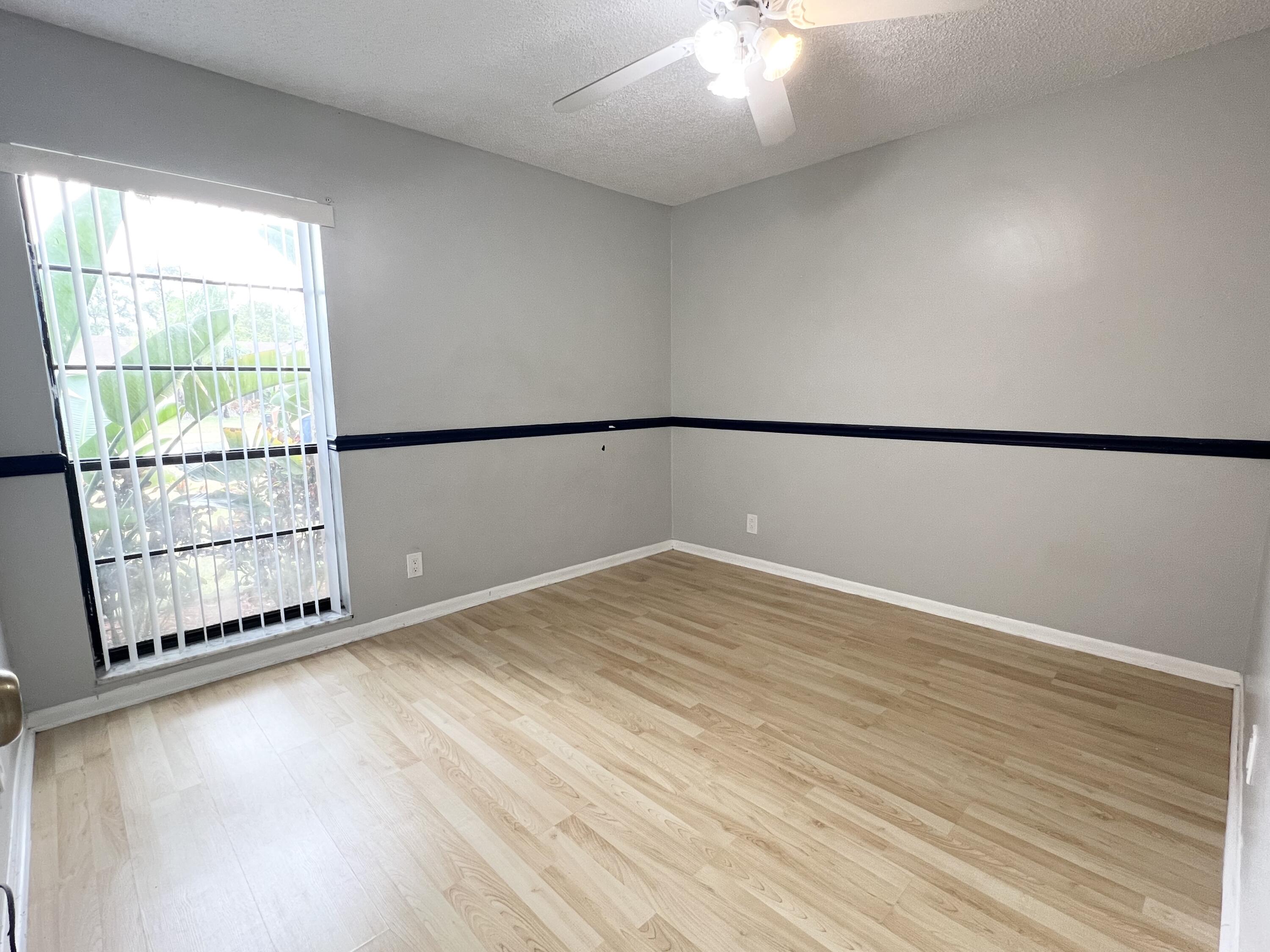 21739 Little Bear Lane Boca Raton, FL 33428 - Photo 11 of 16 IMG_2320