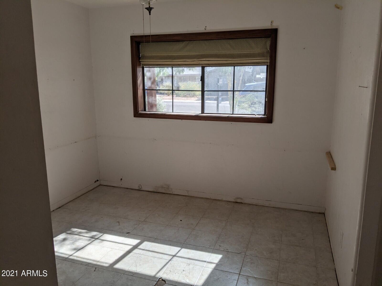 1316 East Lemon Street Tempe, AZ 85281 - Photo 4 of 9 Bedroom