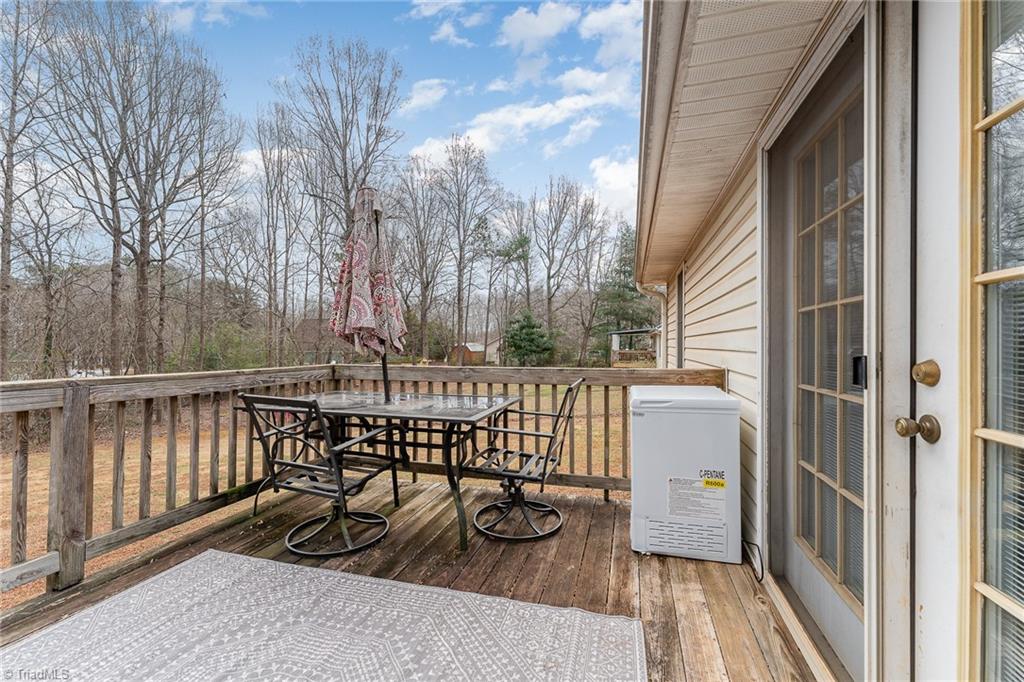 930 Country Place Road Asheboro, NC 27203 - Photo 25 of 28 Gallery Image 25