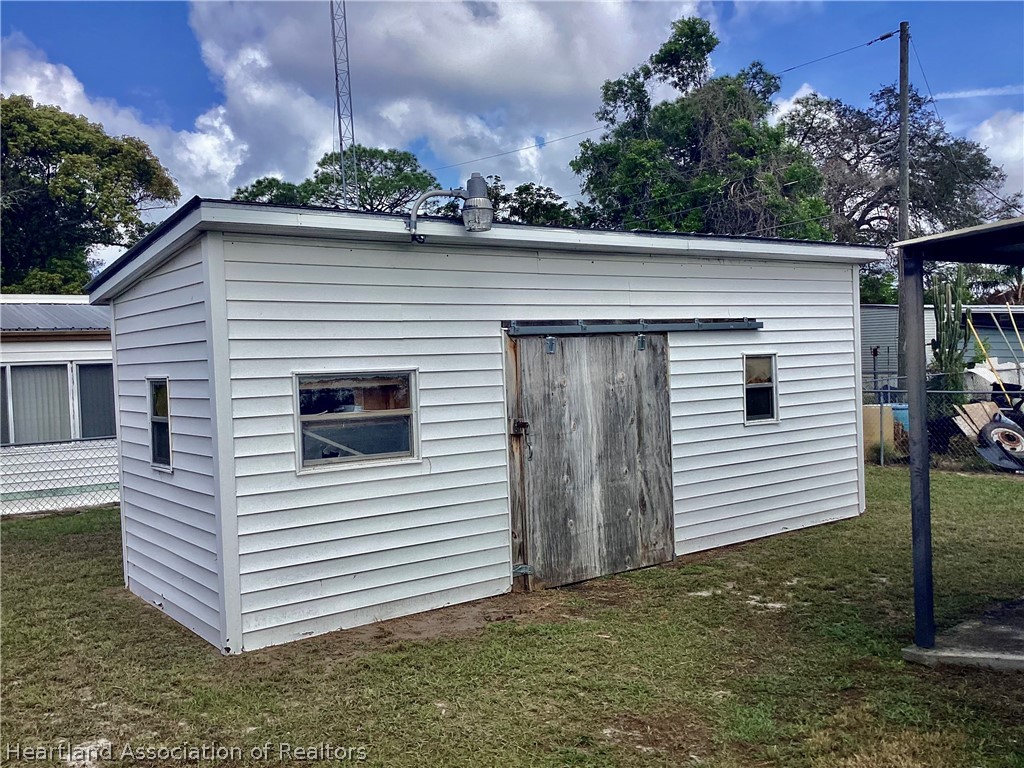 3317 Desoto City Road Sebring, FL 33870 - Photo 4 of 33
