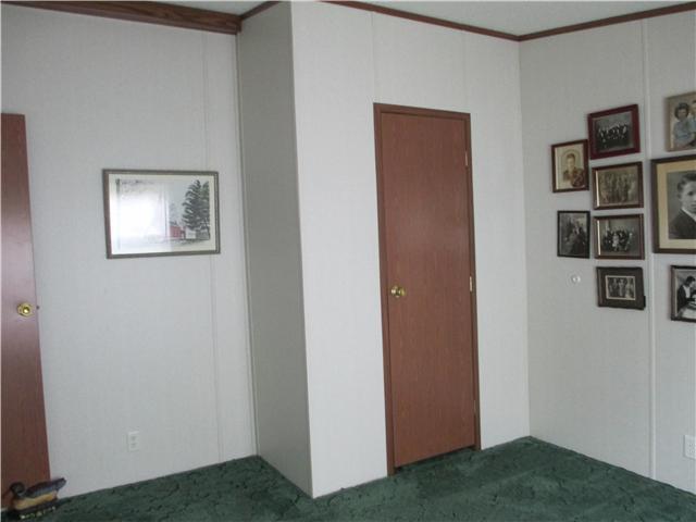 3391 Crawfis Road Southeast Lancaster, OH 43130 - Photo 7 of 8 Gallery Image 7