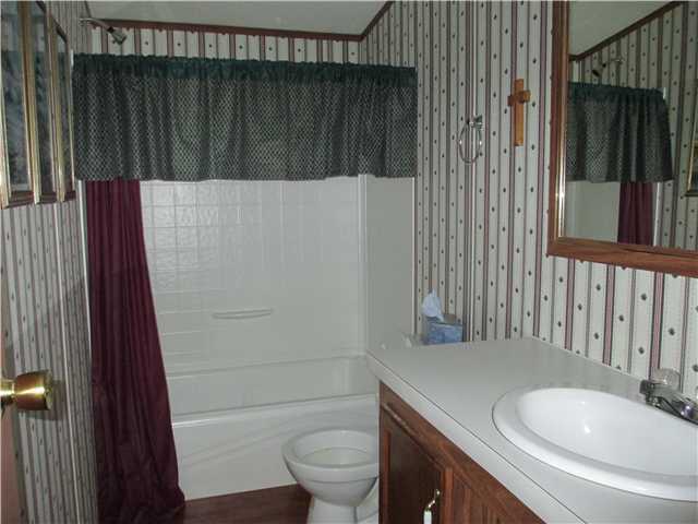 3391 Crawfis Road Southeast Lancaster, OH 43130 - Photo 8 of 8 Gallery Image 8