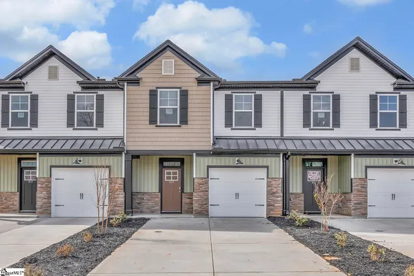 $232,900 | 409 Belgrove Way, Easley, SC 29640