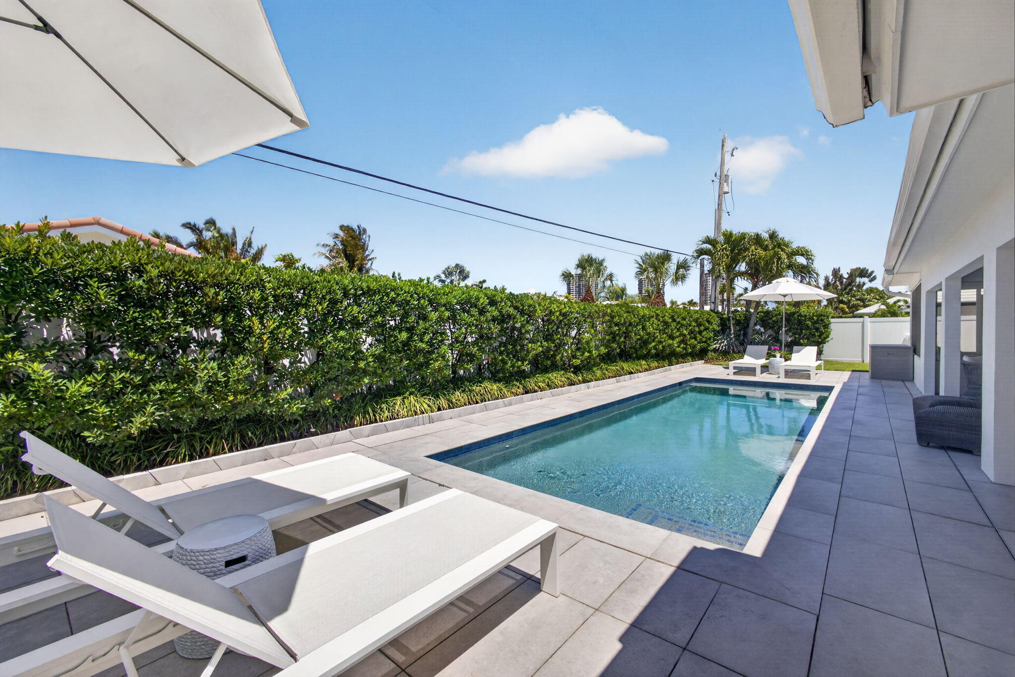 1160 Coral Way Singer Island, FL 33404 - Photo 55 of 62 71-web-or-mls-5D1A0894