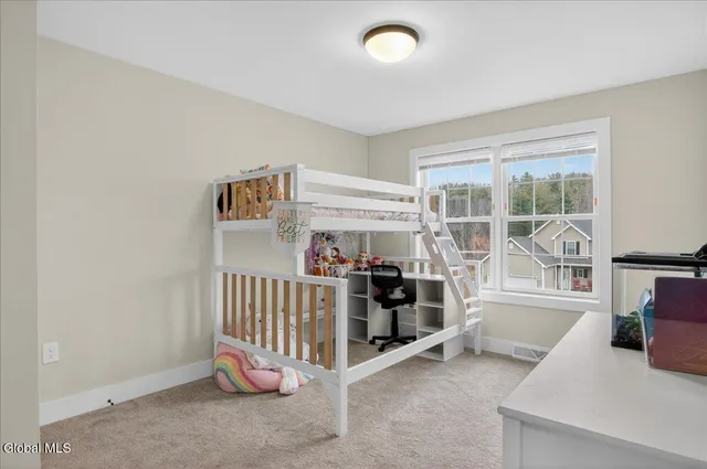 $689,000 | 10 Quail Run, Voorheesville, NY 12186