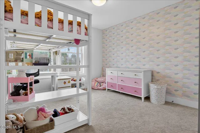 $689,000 | 10 Quail Run, Voorheesville, NY 12186