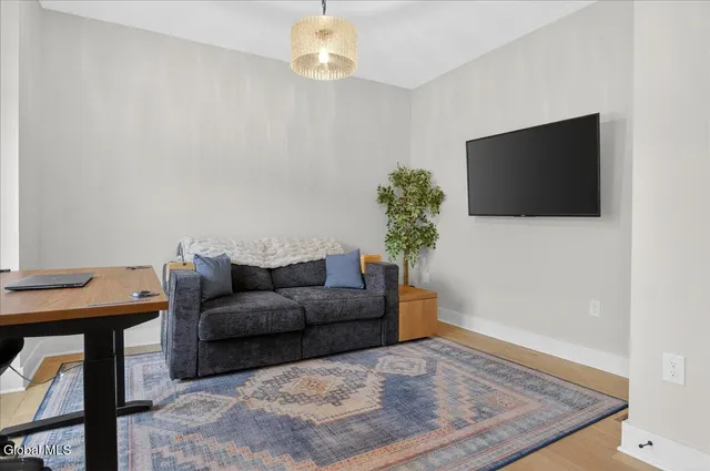 $689,000 | 10 Quail Run, Voorheesville, NY 12186