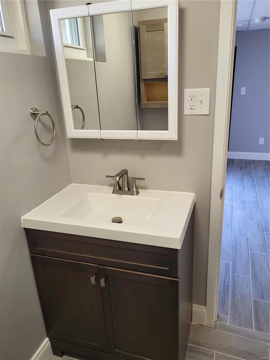 2801 Erb Road St. Louis, MO 63129 - Photo 8 of 16