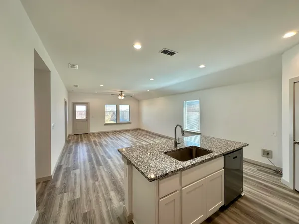 $1,995 | 2328 149th Street, Lubbock, TX 79423