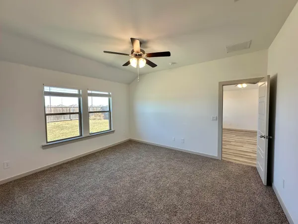 $1,995 | 2328 149th Street, Lubbock, TX 79423