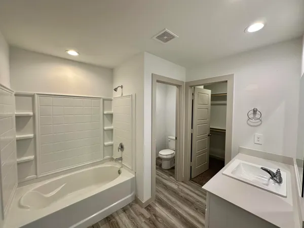 $1,995 | 2328 149th Street, Lubbock, TX 79423