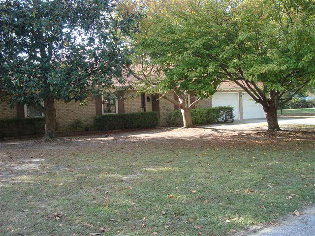 912 Ridgehill Drive Sumter, SC 29154 - Photo 1 of 1 Gallery Image 1