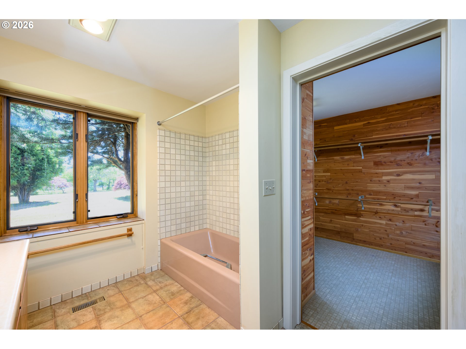 1488 Red Hill Road Oakland, OR 97462 - Photo 18 of 48