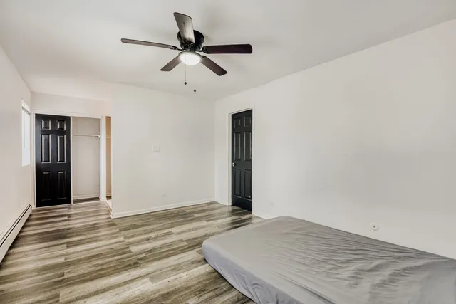 $305,000 | 5400 North Sheridan Road, Unit 202, Chicago, IL 60640