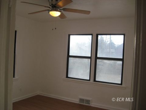 268 5th Street Wells, NV 89835 - Photo 9 of 32