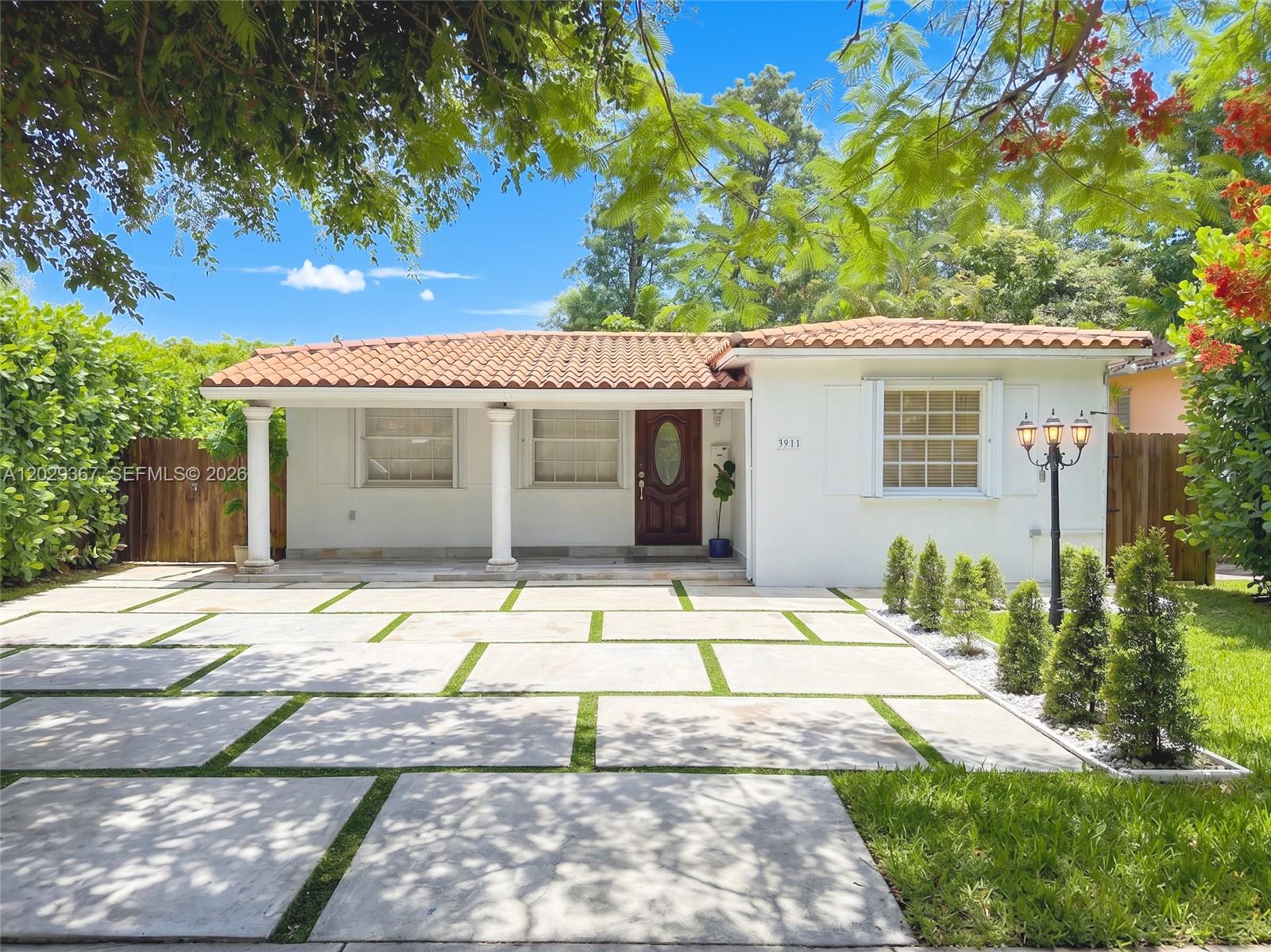 3911 Southwest 61st Avenue Miami, FL 33155 - Photo 1 of 1
