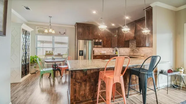 $275,000 | 129 Oak Spgs Loop, Mabank, TX 75147