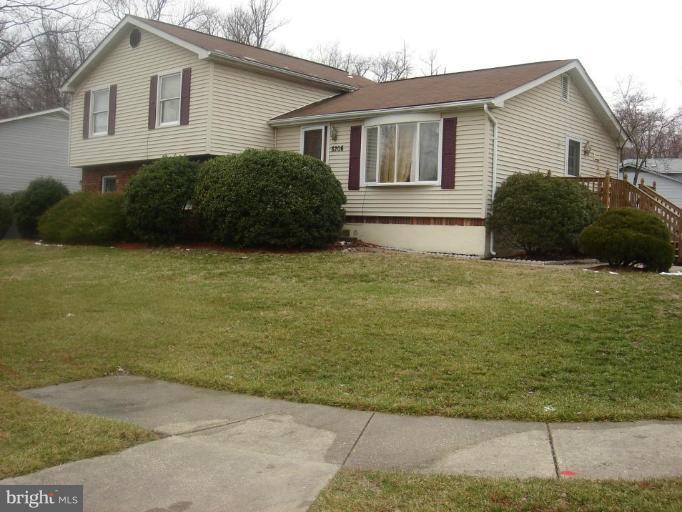 8206 Joshua Court Laurel, MD 20708 - Photo 1 of 7 Exterior (Main)