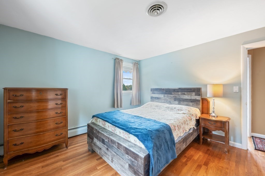 16 Woodcliff Road Holbrook, MA 02343 - Photo 19 of 32 Gallery Image 19