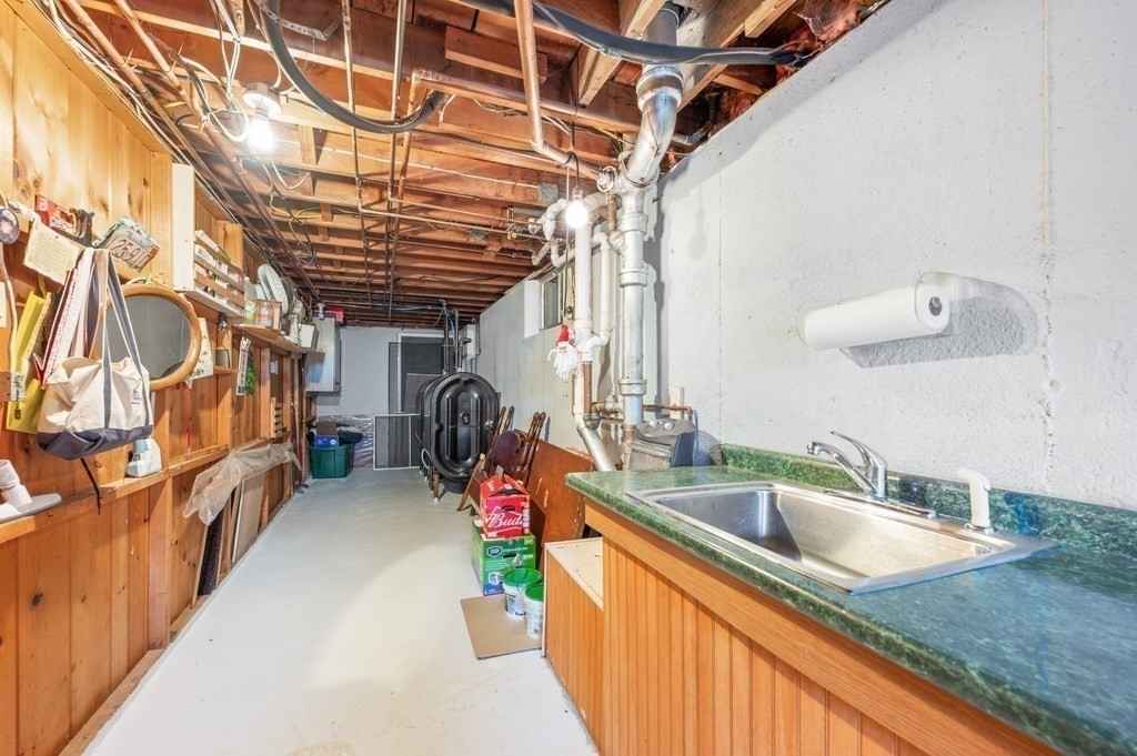 16 Woodcliff Road Holbrook, MA 02343 - Photo 29 of 32 Gallery Image 29