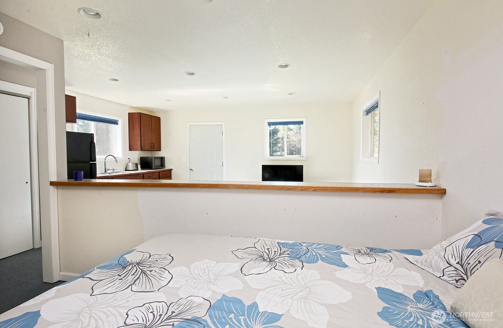 397 Lagoon Point Road Greenbank, WA 98253 - Photo 23 of 38 Gallery Image 23