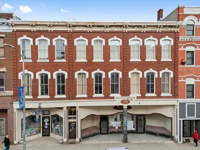 $1,299,900 | 43-49 Main Street, Bangor, ME 04401