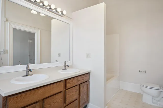 $1,299,900 | 43-49 Main Street, Bangor, ME 04401