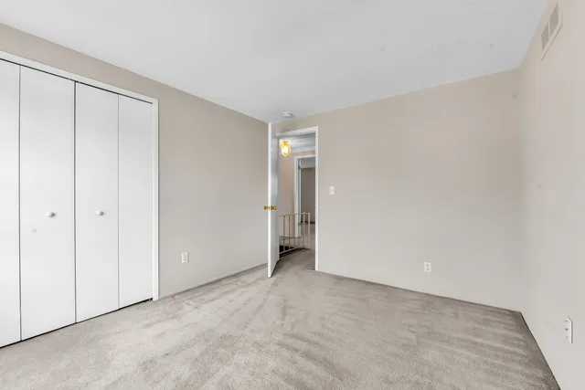 $2,250 | 197 Kings Way, Canton, MI 48188