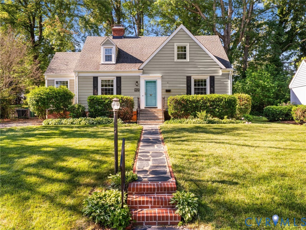 7505 Glebe Road Henrico, VA 23229 - Photo 42 of 42 Slate walkway with brick stairs