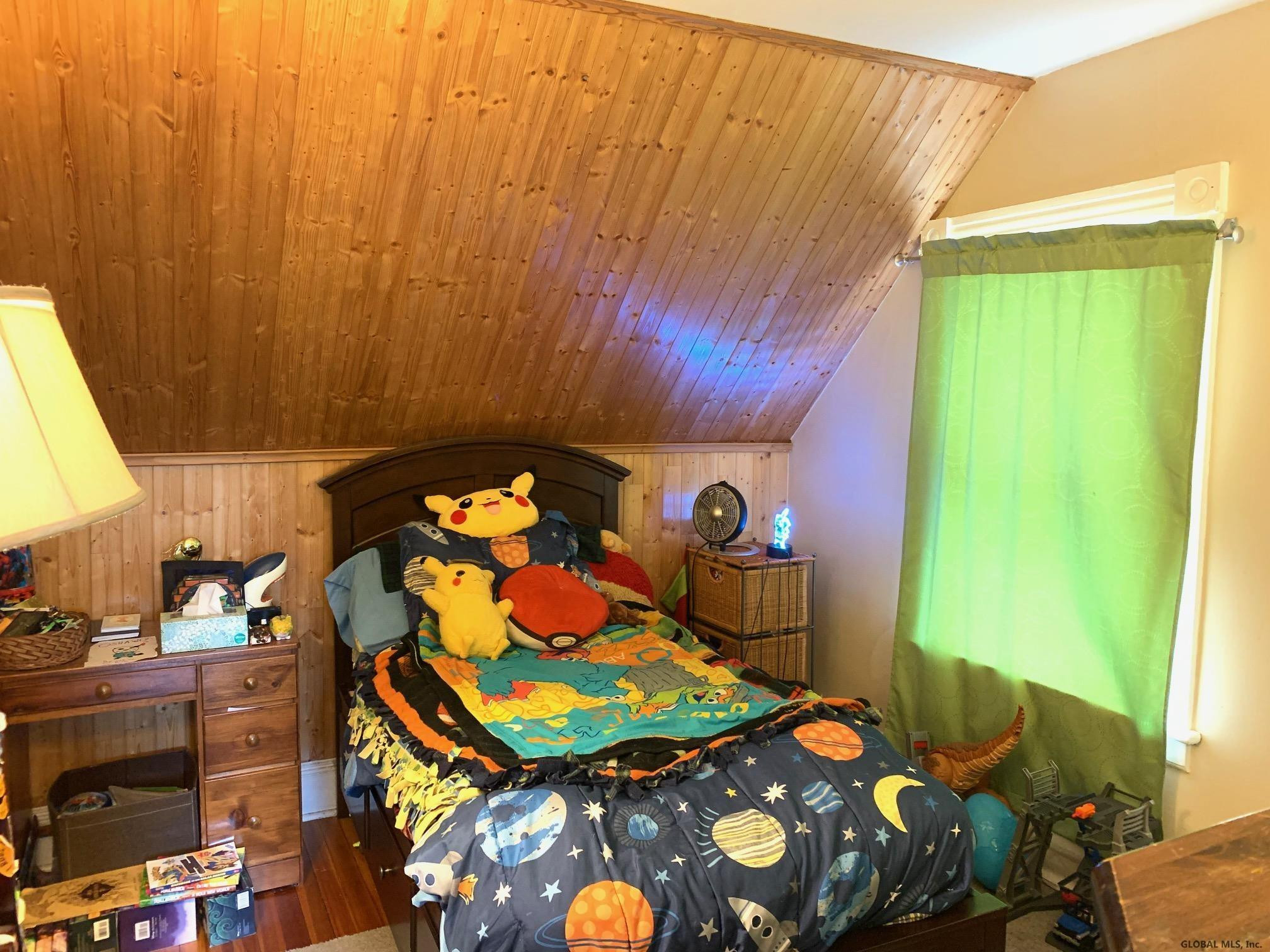 1652 Rugby Road Schenectady, NY 12309 - Photo 20 of 27 Photo 20