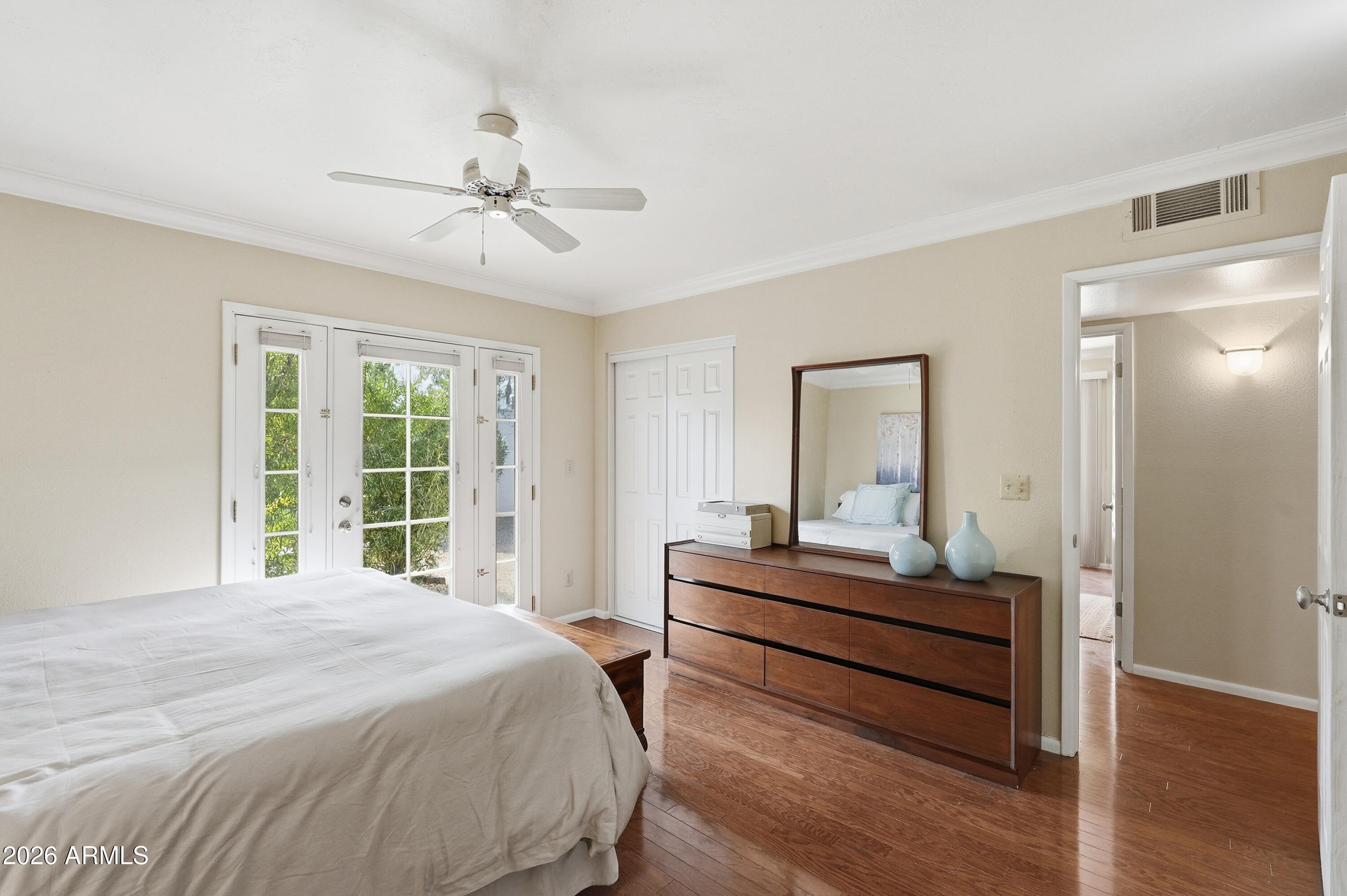 633 East Calavar Road Phoenix, AZ 85022 - Photo 13 of 24 036_ListerPros