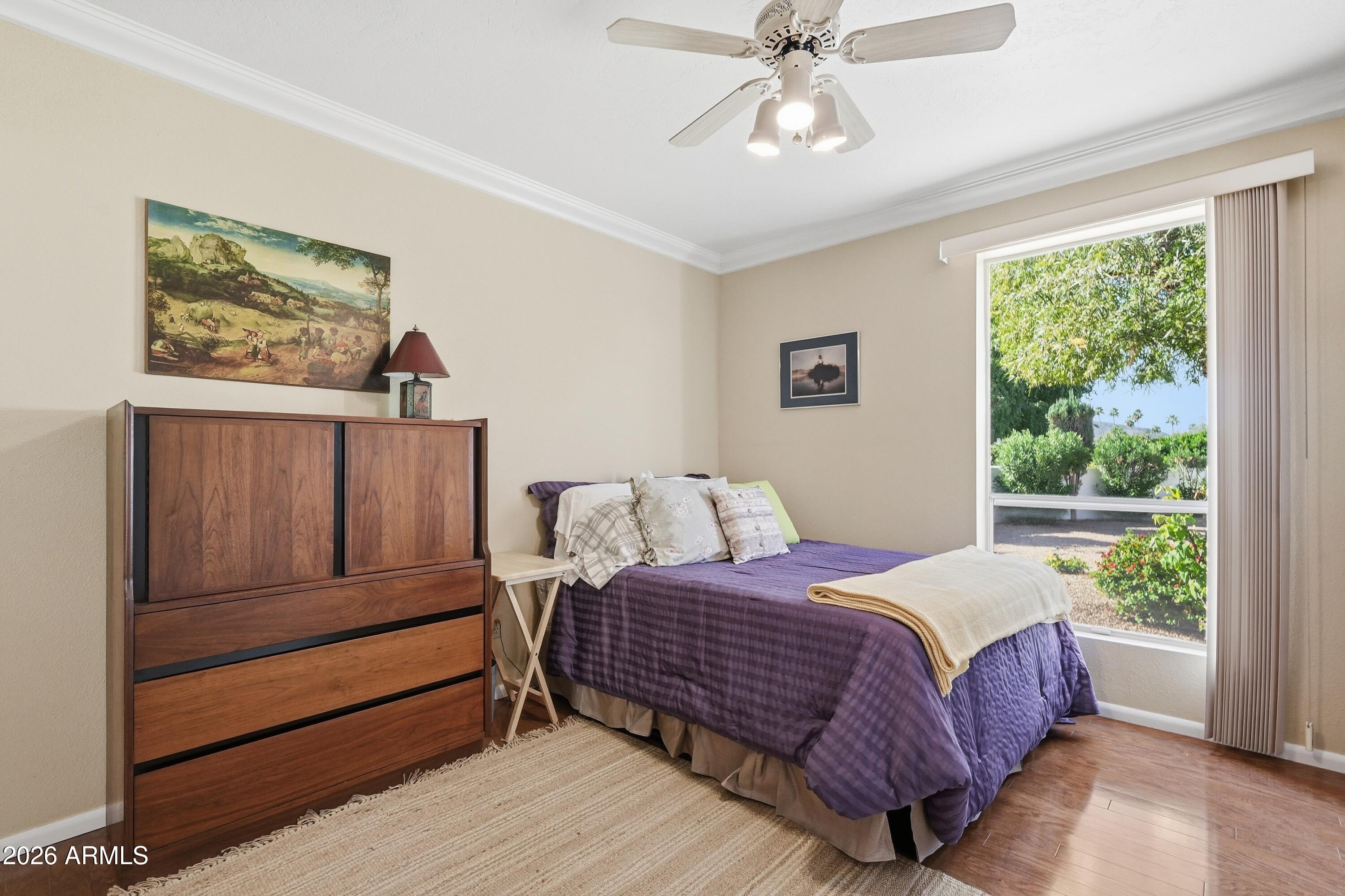 633 East Calavar Road Phoenix, AZ 85022 - Photo 17 of 24 038_ListerPros